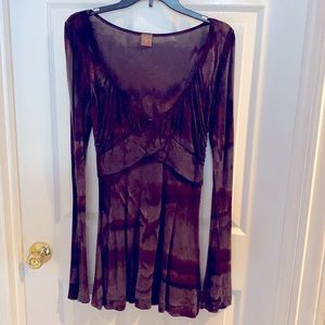 Women’s multi color blouse